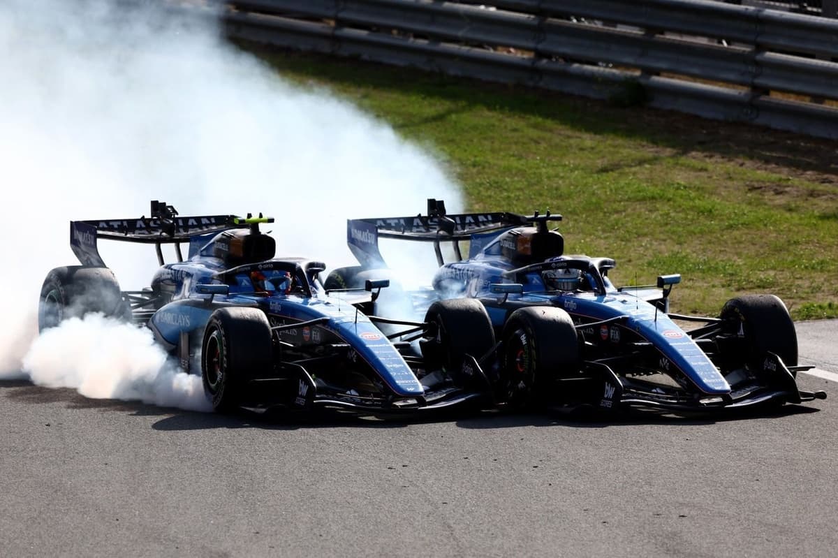 Carlos Sainz explains "fair" penalty for Alex Albon contact: "The worst possible outcome"