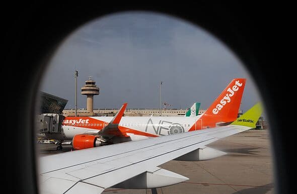 EasyJet cabin crew strike threat could affect flights at major 5 airports this weekend