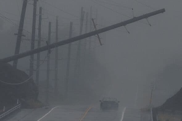 Hurricane Lala Tracker as Storm Sparks Power Outage in Hawaii