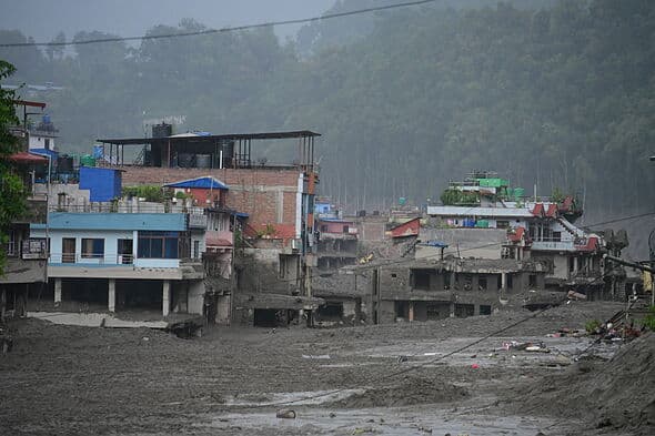 Foreign Office issues Nepal travel advice as dozens of Brits missing in flash floods