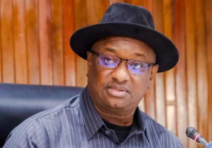 FG moves to end aviation row as airlines, unions agree on fresh measures