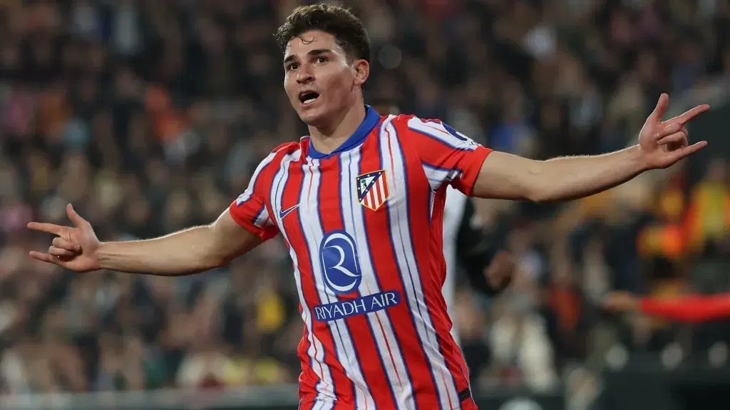Simeone to bench Alvarez in Atletico's LaLiga opener amid transfer standoff