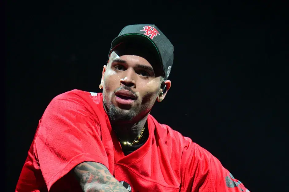 Chris Brown ex‑housekeeper wins share of Usher tour income