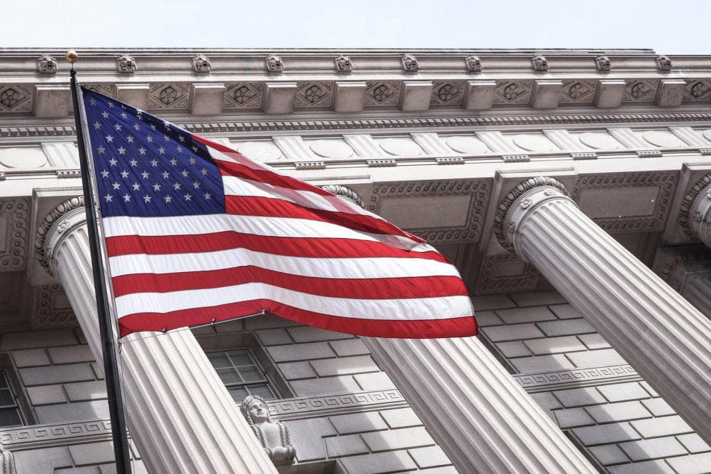 US economy loses 23,000 jobs in July, raises concerns for job seekers
