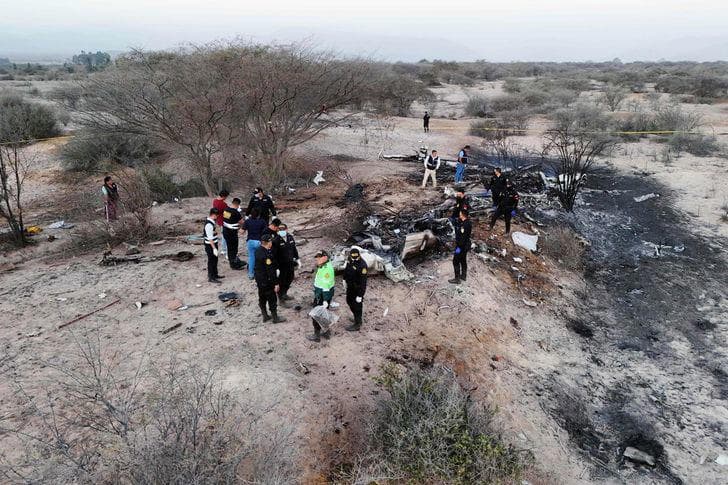 13 die in Peru tourist plane crash