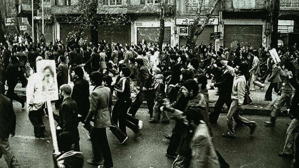 What Iranian Dissidents Can Learn About Regime Change From the Mistakes of 1979