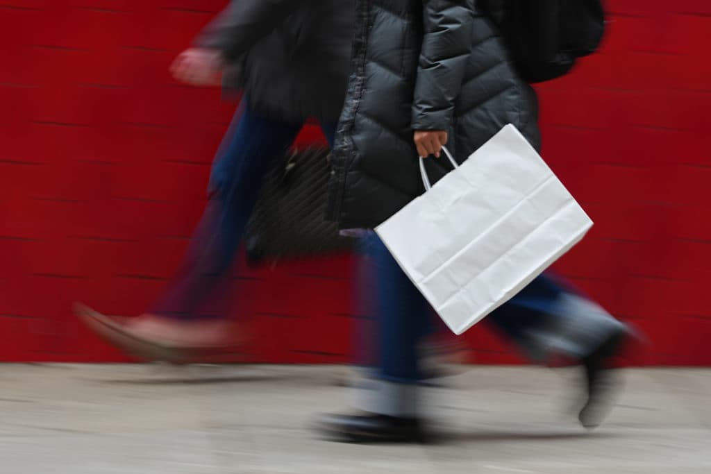 U.S. retail sales unexpectedly post largest drop in more than a year