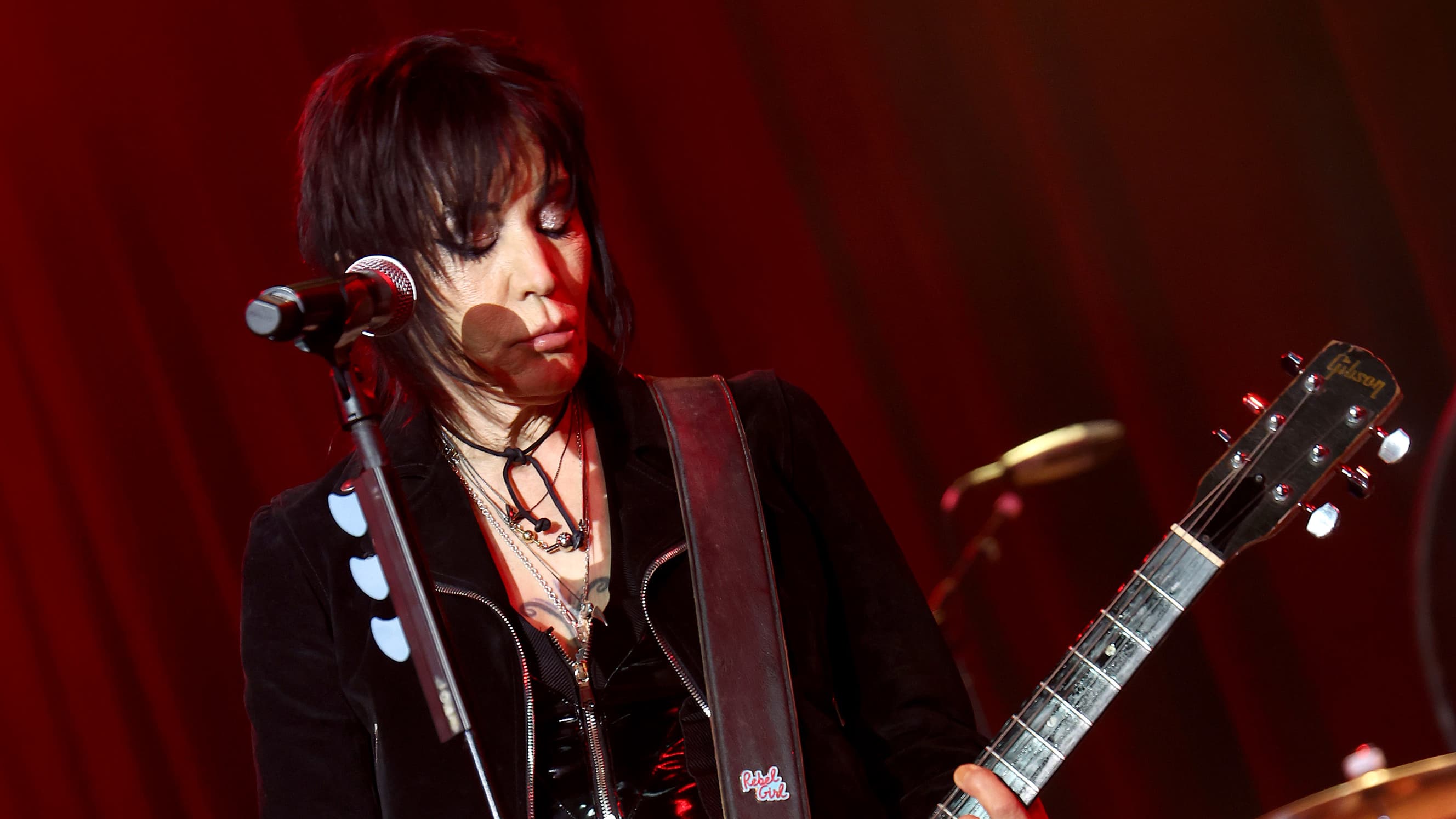 Joan Jett Cancels Upcoming Shows After Surgery From a Fractured Vertebra