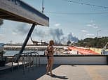Wildfires rage near Turkey’s tourist beaches