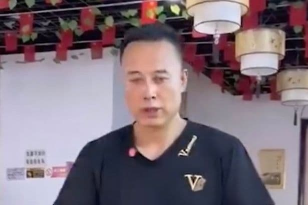 Chinese chef becomes internet sensation as diners say he looks the double of Elon Musk