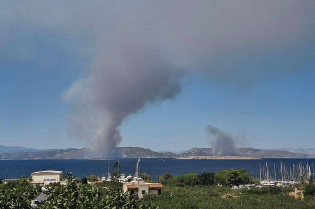Salamina wildfires: Brit holiday hotspot battles multiple fires as two bodies found