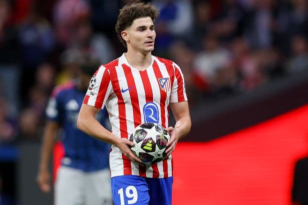 Julian Alvarez 'contacted' by Mikel Arteta as Arsenal transfer response given