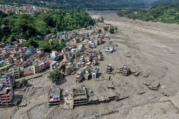 Nepal floods live: 100s of tourists including Brits missing as Bhotekoshi River swells