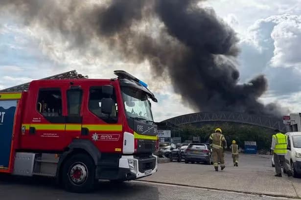 Bristol fire: 'Explosions' heard as hundreds of firefighters tackle major blaze