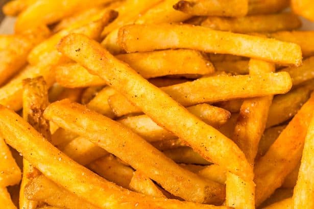 Chips will be crunchier and tastier if you cover them in 1 simple ingredient chef loves