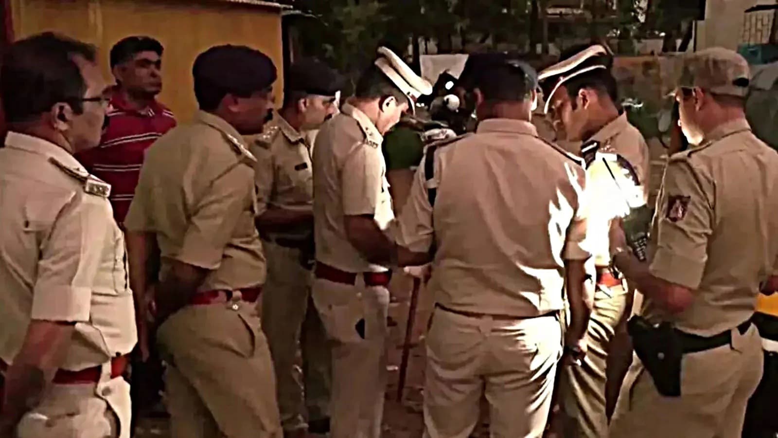 Bengaluru woman alleges Rs 2.5 crore fraud by self-styled godman; case registered