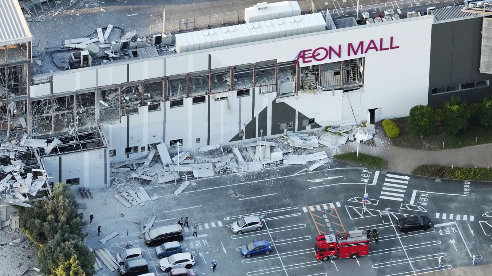 Japanese mall had just reopened before earthquake and explosion