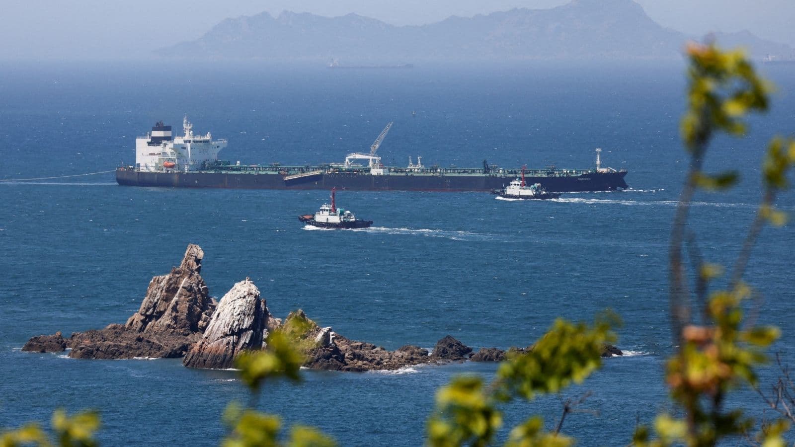What is Oman-Iran Hormuz fee proposal, and can it break nuclear talks deadlock