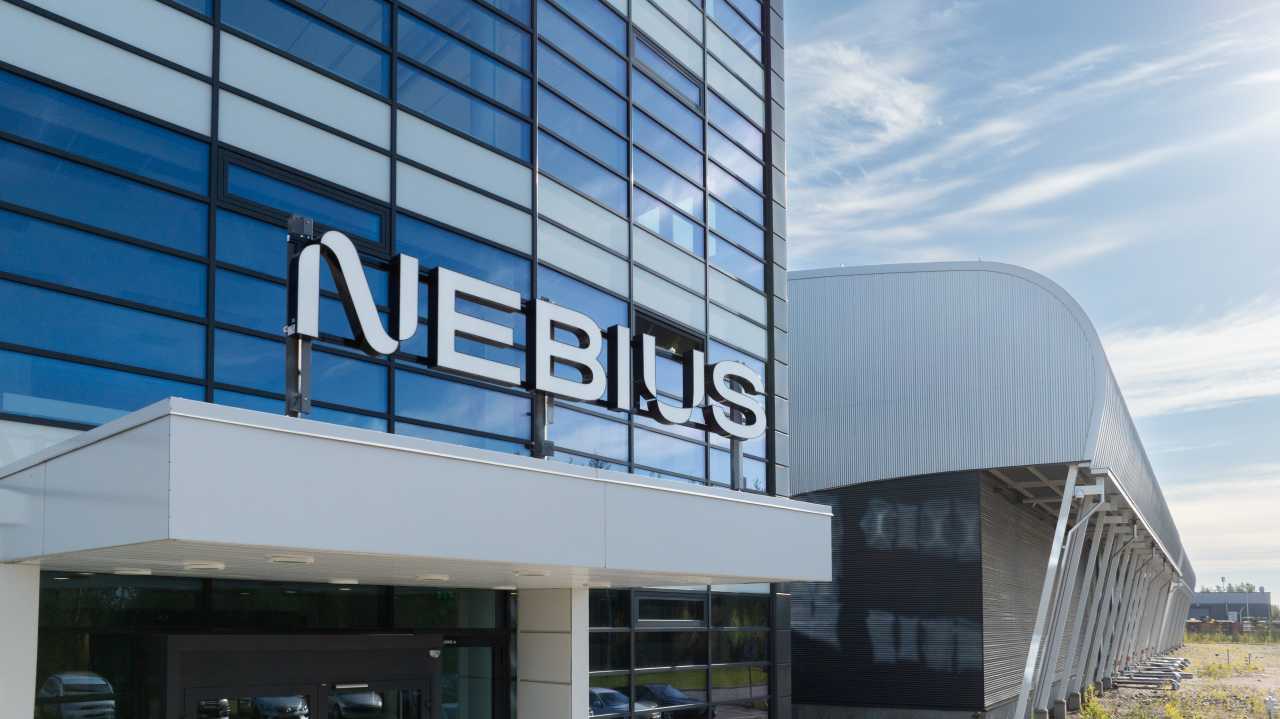 CoreWeave gains 19%, Nebius surges 34% in post-earnings neocloud rally