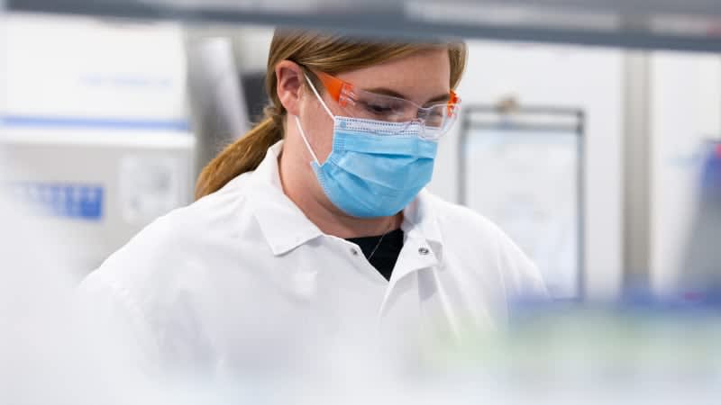 Moderna’s experimental vaccine prevents cancer recurrence, in ‘historic’ win for personalized medicine. Its stock is soaring.
