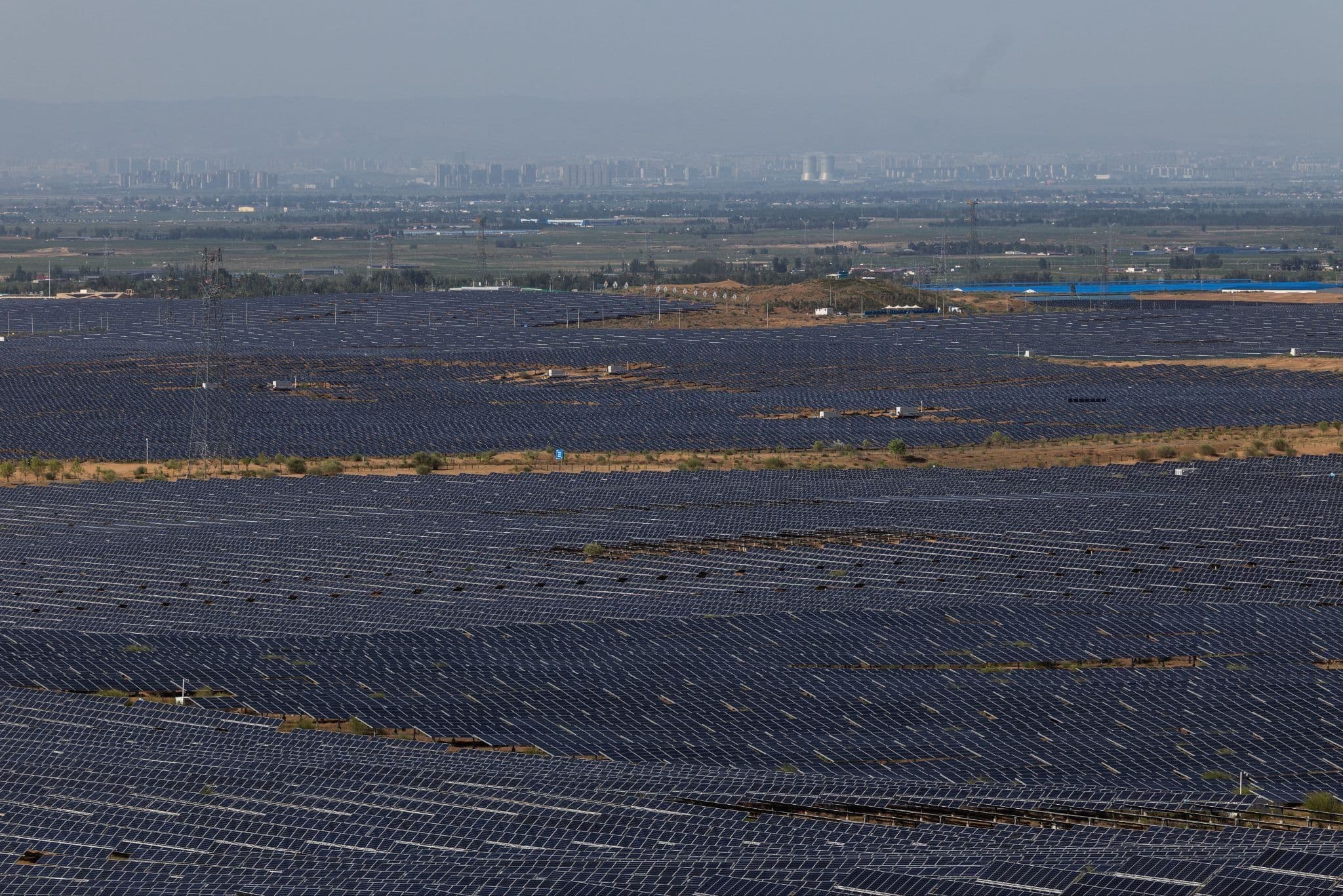 US imposes new tariffs targeting China's solar panel sector