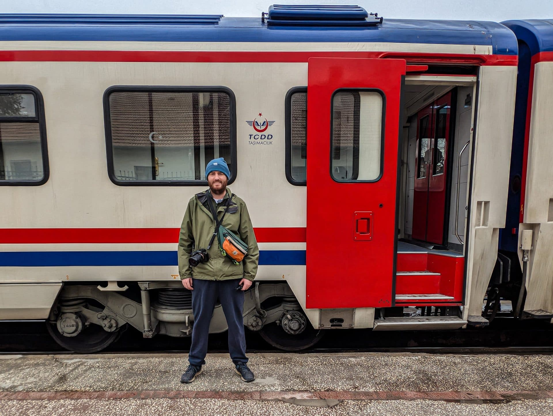 My 650-mile journey on Turkey’s newest sleeper train was a fascinating bargain