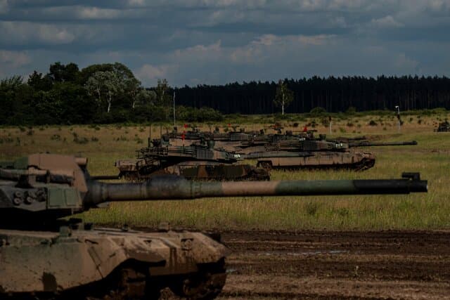 Western officials fear Putin is preparing to escalate beyond Ukraine. Bild and The Telegraph outline possible Russian moves against NATO.