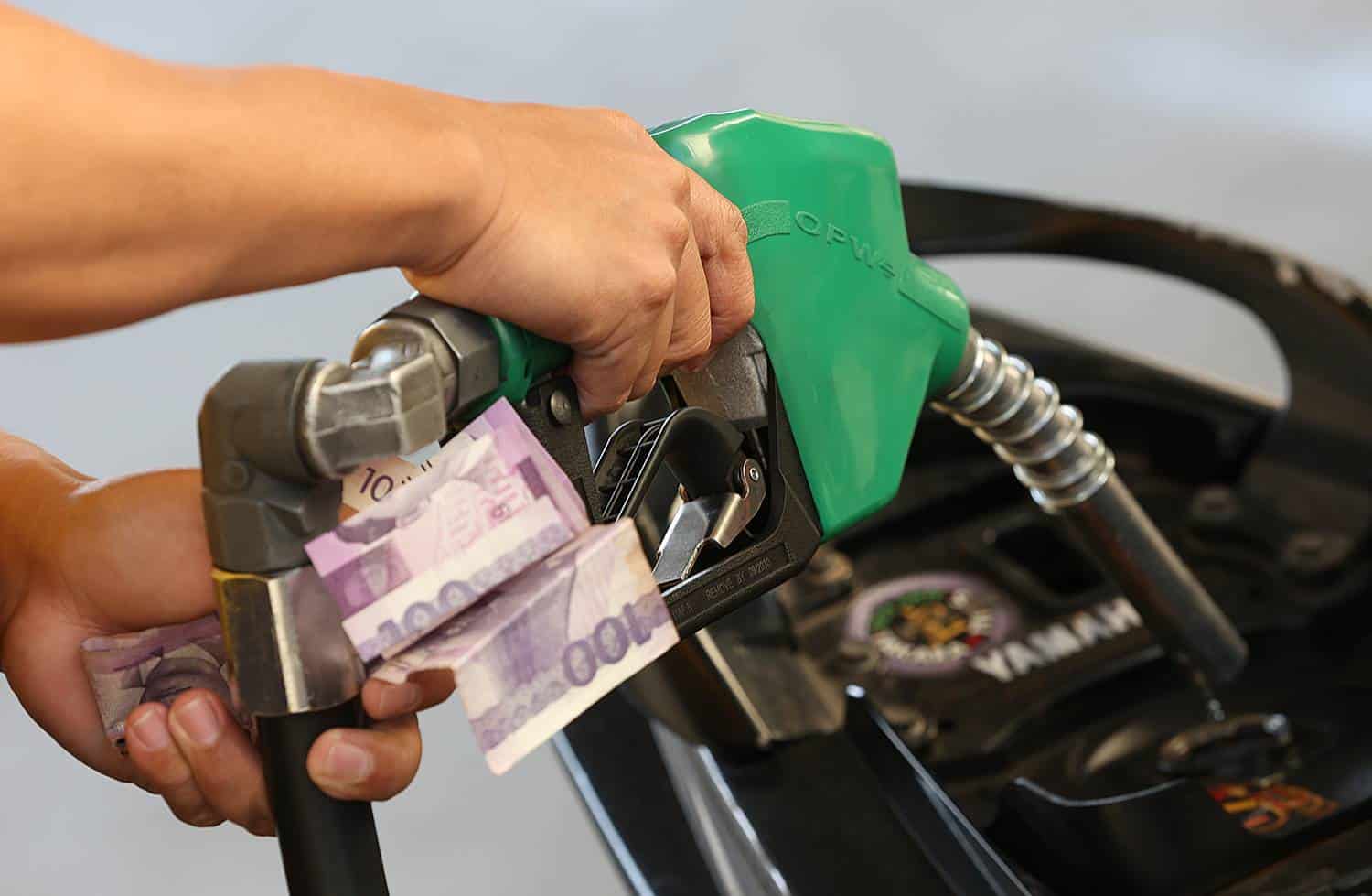 Gov’t mulls new fare hikes, fuel subsidy, urges dialogue