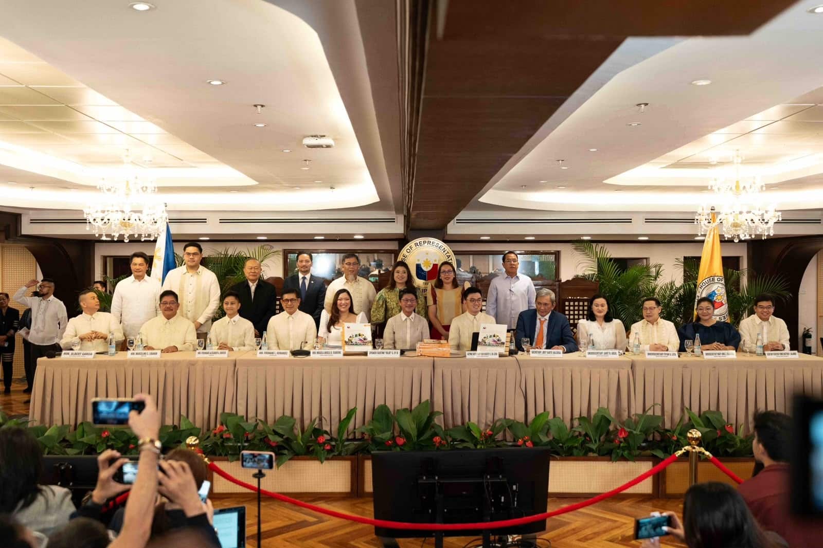 Makabayan bloc slams proposed 2027 national spending plan