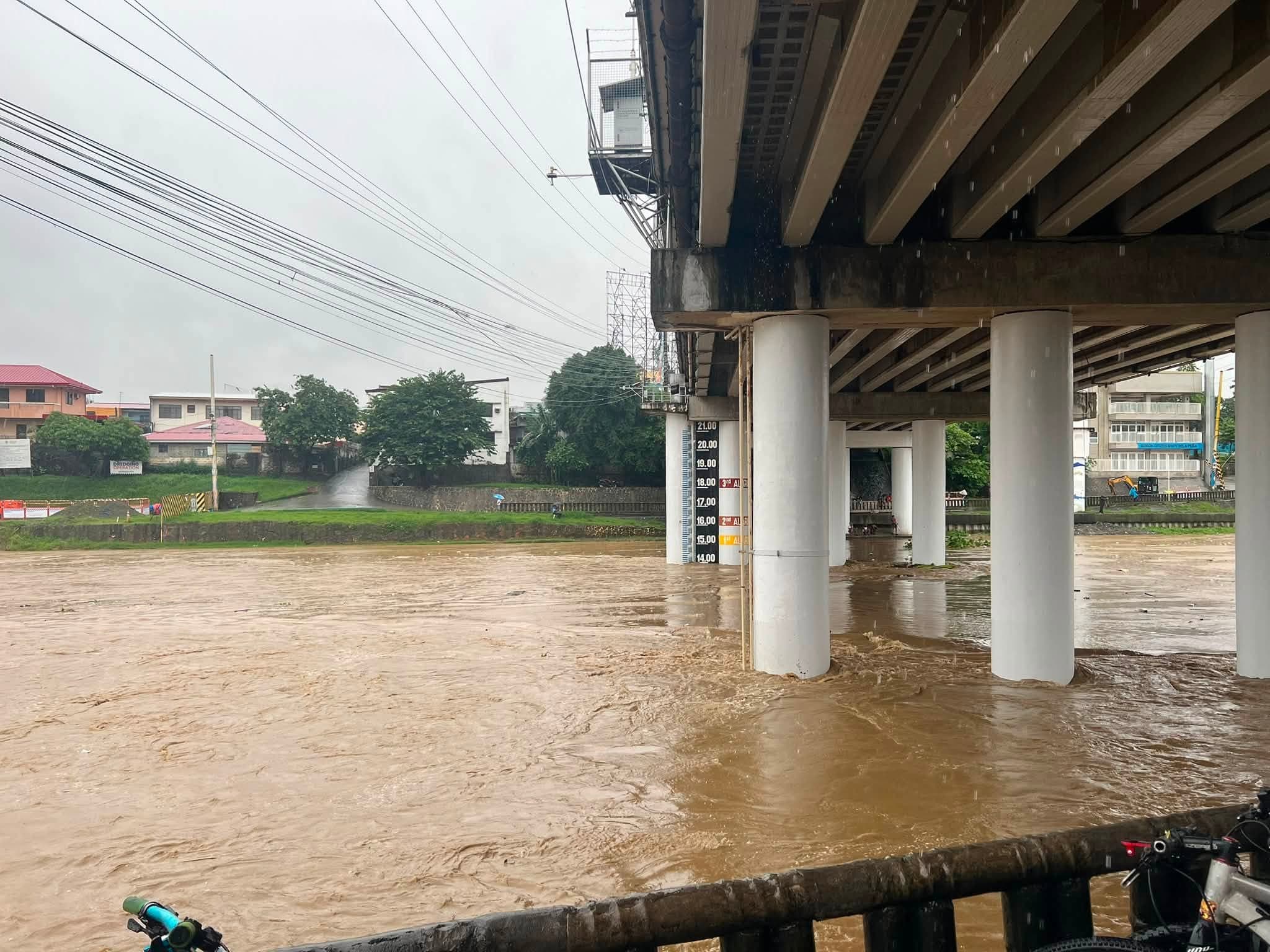 Marikina River remains on 2nd alarm as water level rises