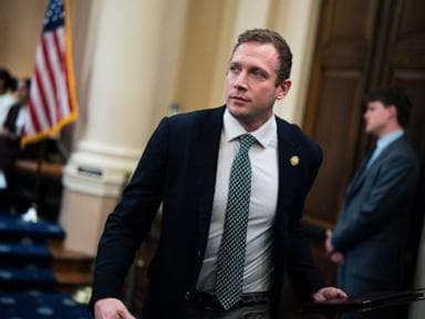 Sen. Moreno calls for Rep. Max Miller to resign for allegedly abusing his daughter