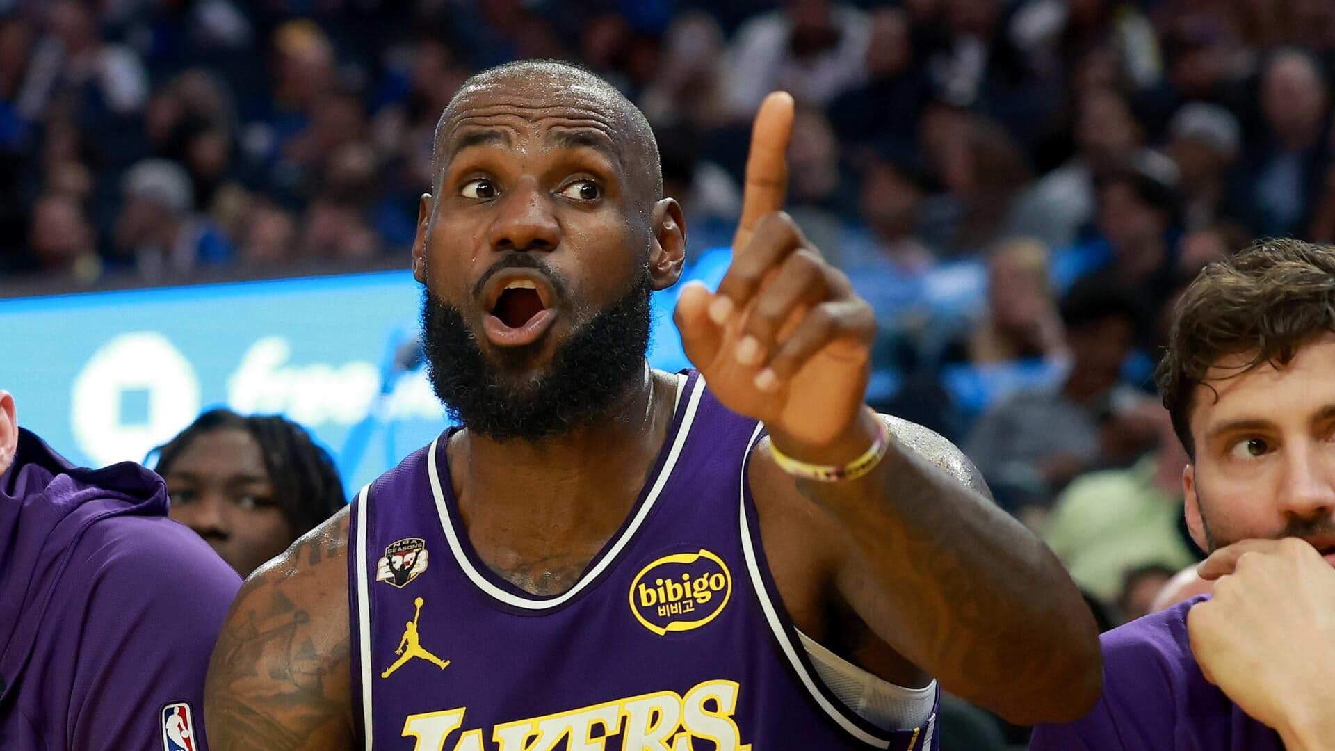 LeBron James Hosting Charity Golf Event in Akron