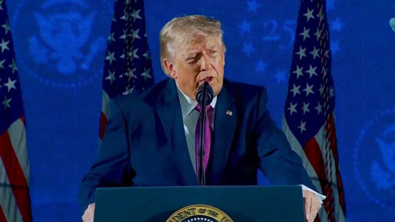 'They're gonna get a beating' • Trump says U.S. will hit Iran 'hard' after attack on Jordan U.S. base
