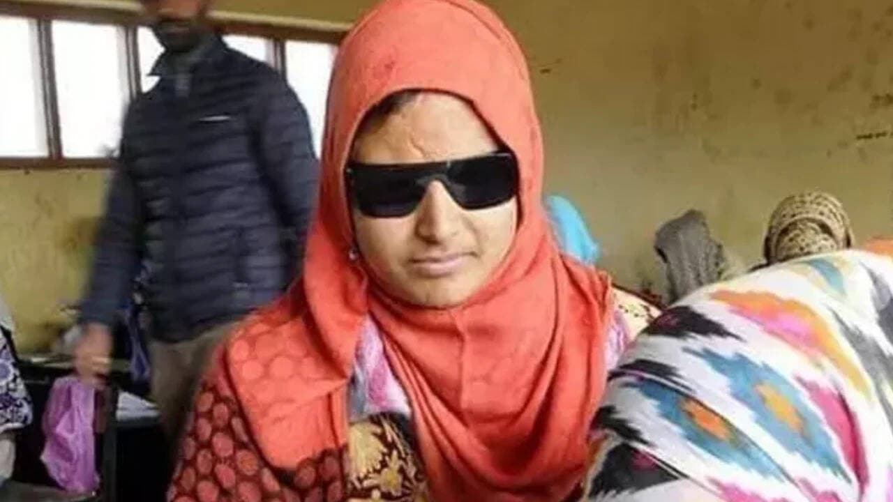 J&K: Govt clears funds for pellet survivor Insha’s gas agency after 8-year wait