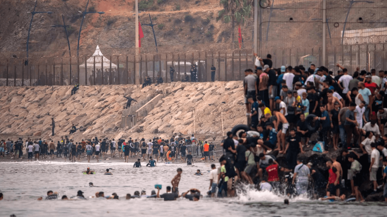 Morocco prevents new attempts to cross into Ceuta, army says