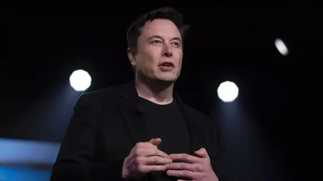 Elon Musk asks Grok to 'roast' Billie Eilish but finds response boring