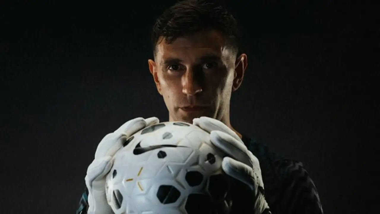 Chelsea land two-time world’s best goalkeeper Emiliano Martinez on three-year deal