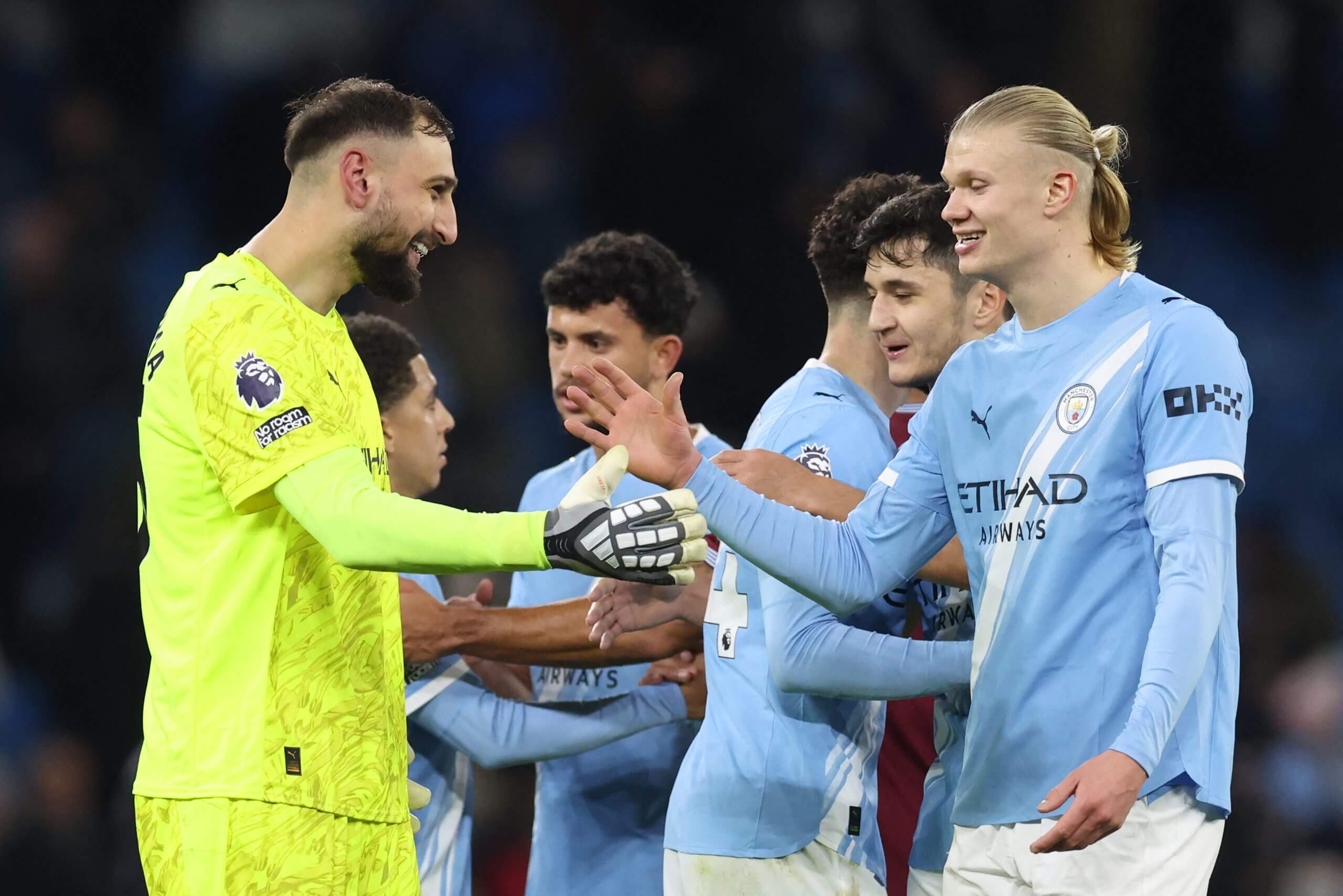 How does Manchester City's squad fit with Enzo Maresca's style of play?