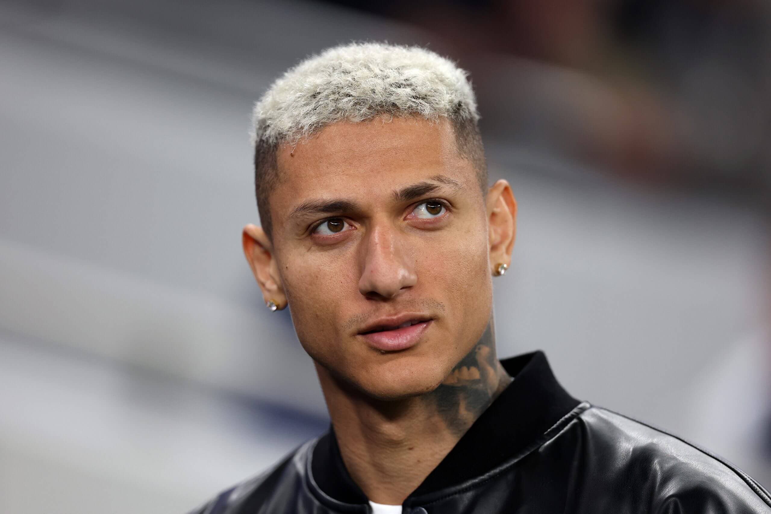 Richarlison 'sometimes' wants to leave Tottenham, says Roberto De Zerbi