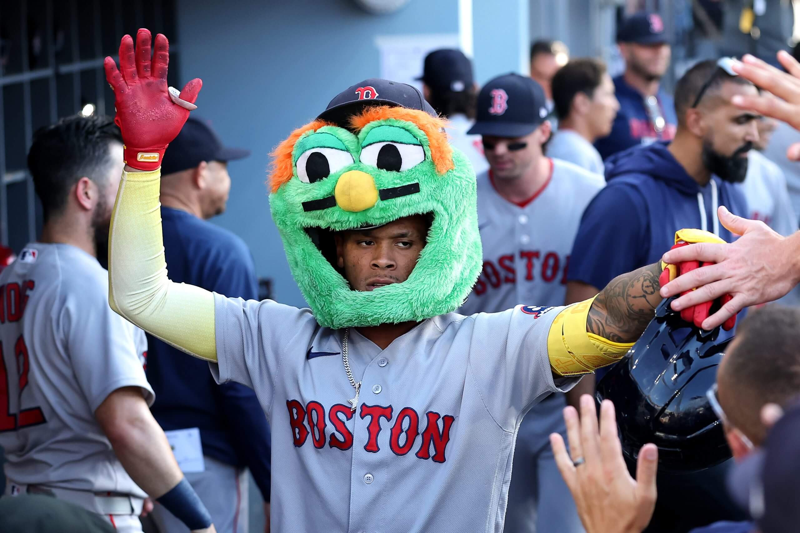 Ceddanne Rafaela homers twice as Red Sox clinch statement series win over Dodgers