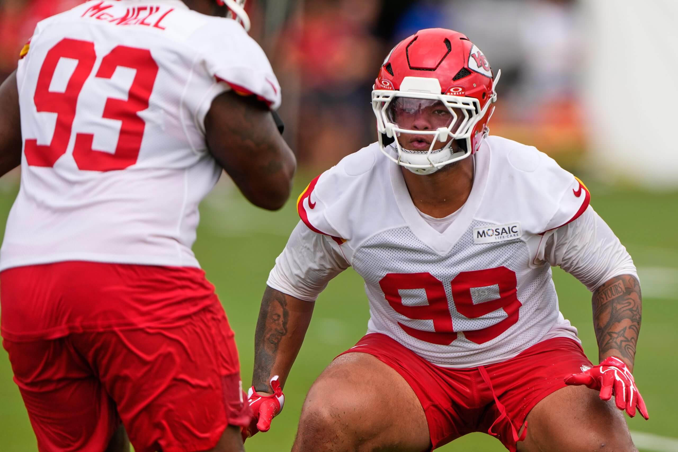 Why Chiefs' Peter Woods was standout of first padded practice: 'An explosive kid'