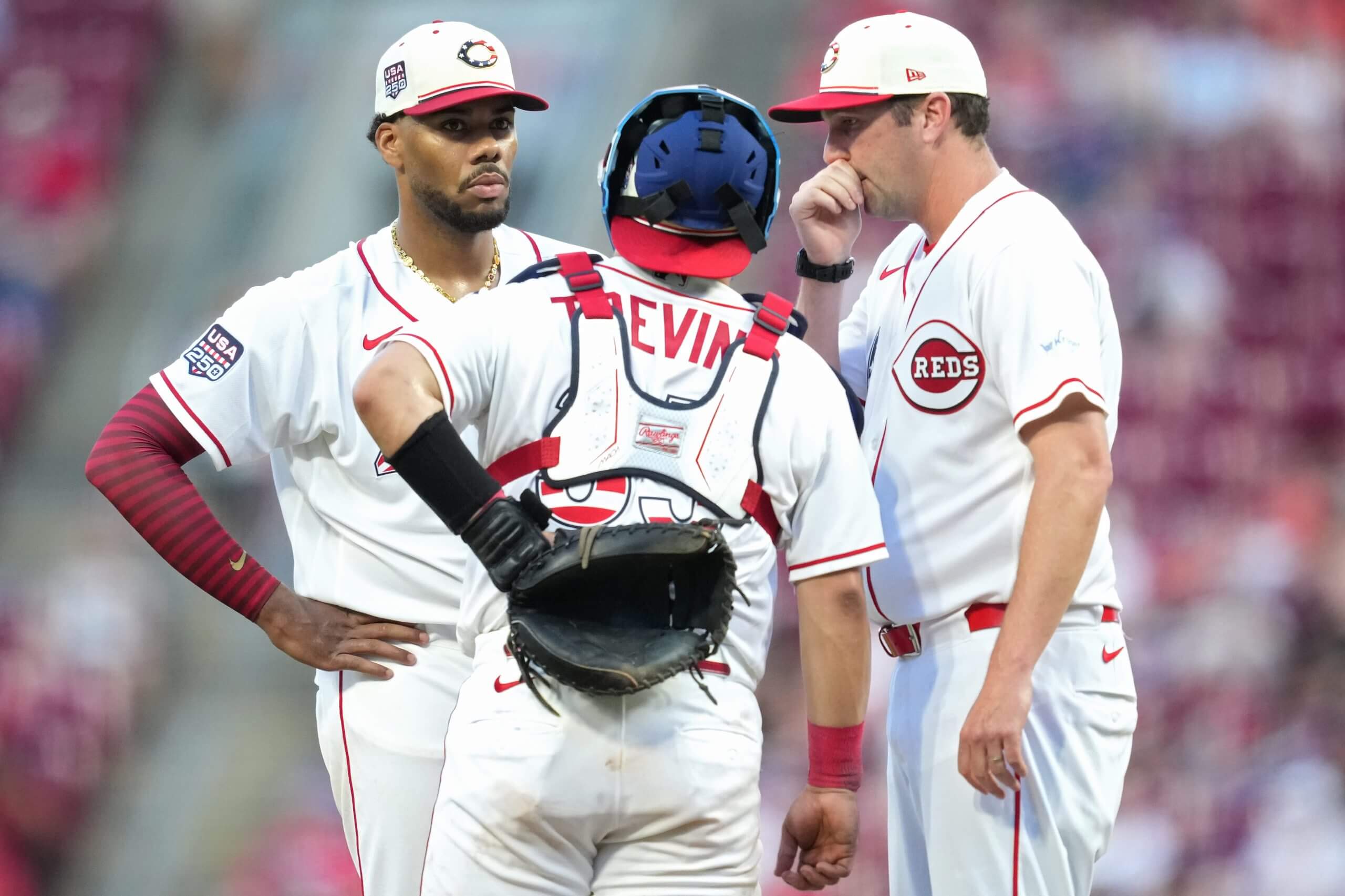 Reds' Hunter Greene placed on IL, will see Dr. ElAttrache about elbow soreness