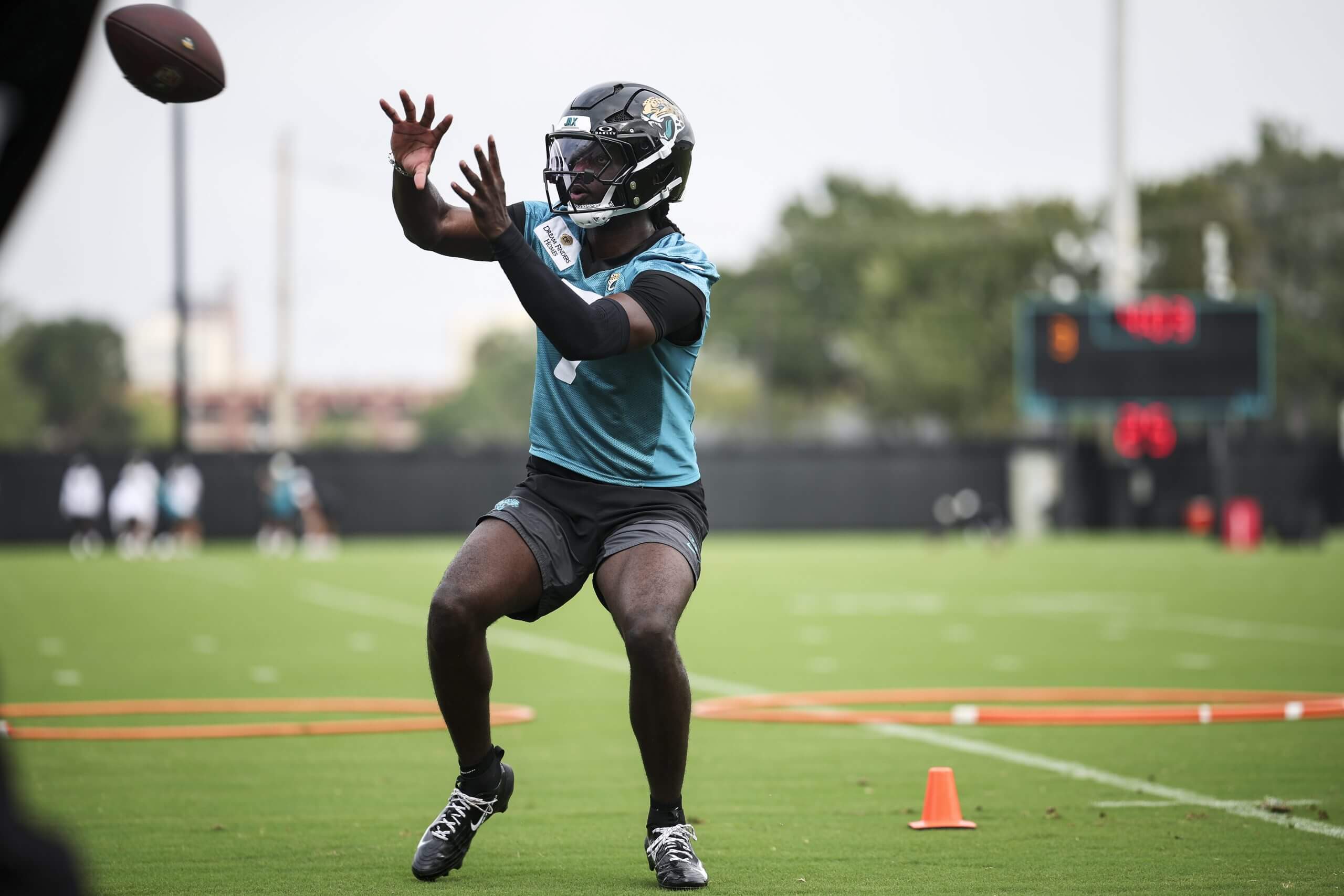Brian Thomas' Future With Jaguars in Doubt as New WR1 Emerges