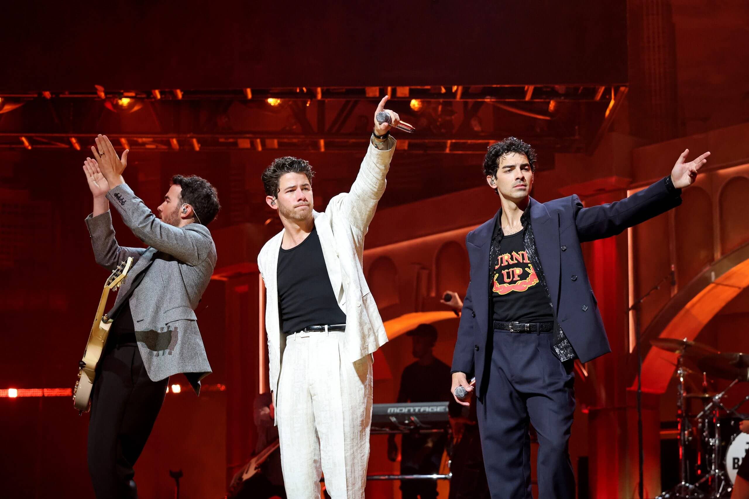 Jonas Brothers to headline halftime show for 49ers vs. Rams Week 1 game in Australia
