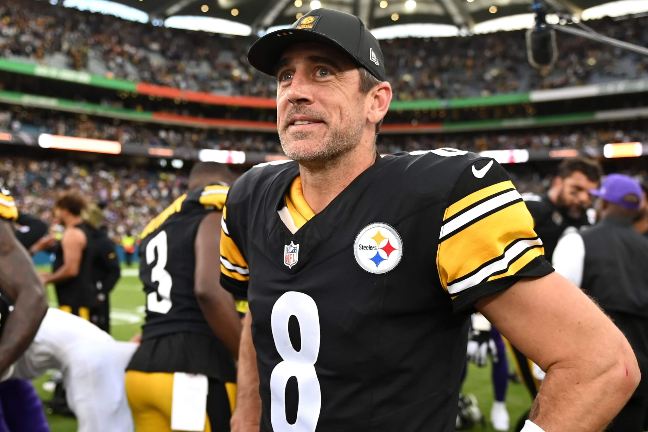 Aaron Rodgers became the mentor he never had. Two young Steelers QBs detail how