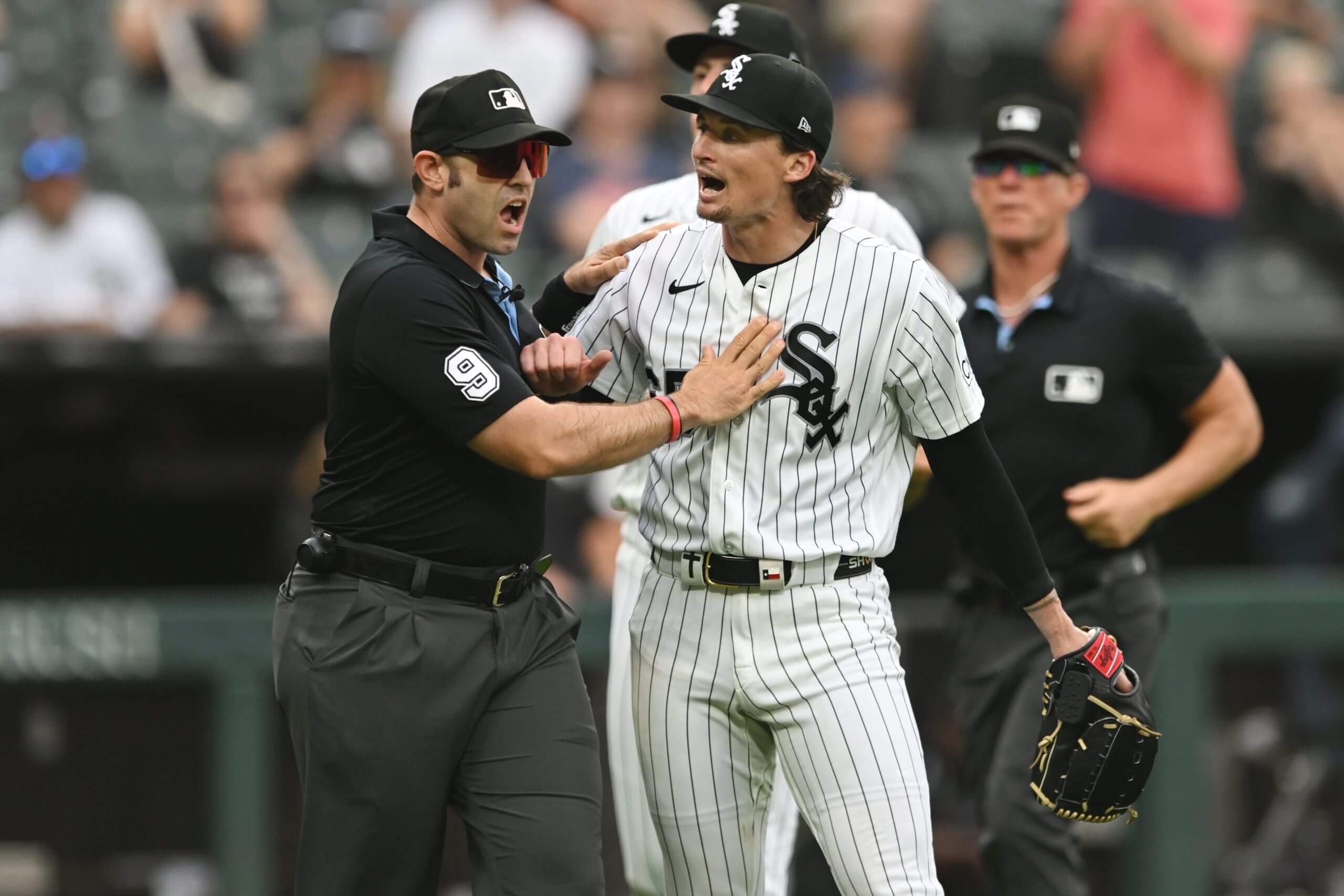 White Sox starter Davis Martin ejected after hitting Reds' Sal Stewart with pitch