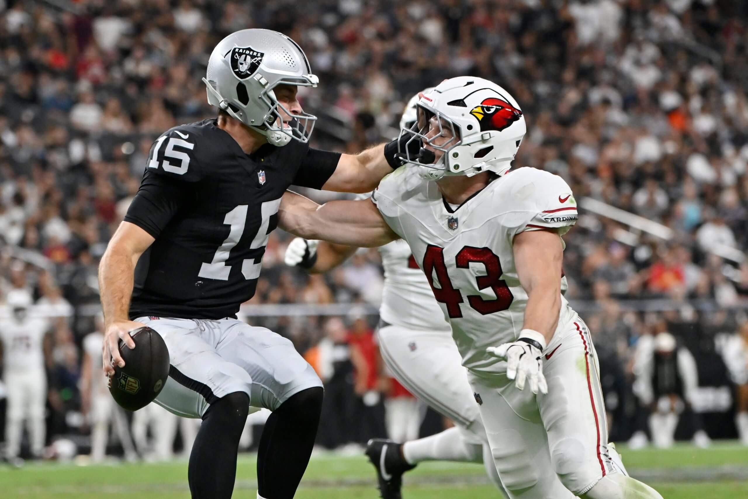 Graney: Fernando Mendoza looks the part in Raiders pro debut