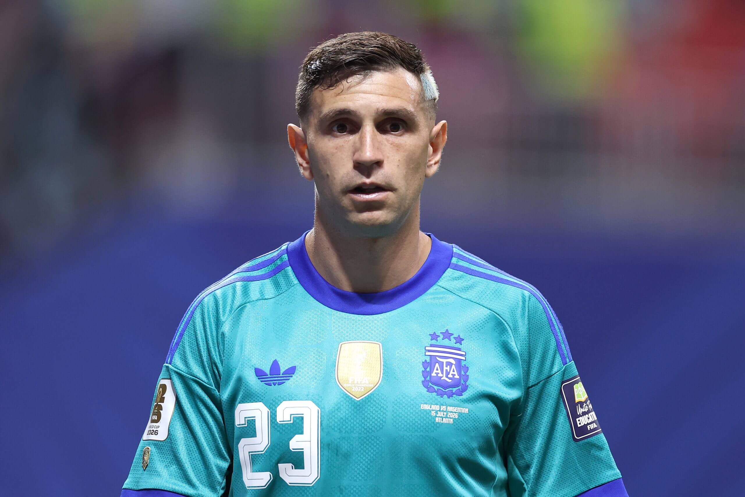 Aston Villa's Emiliano Martinez will not join Juventus following club talks
