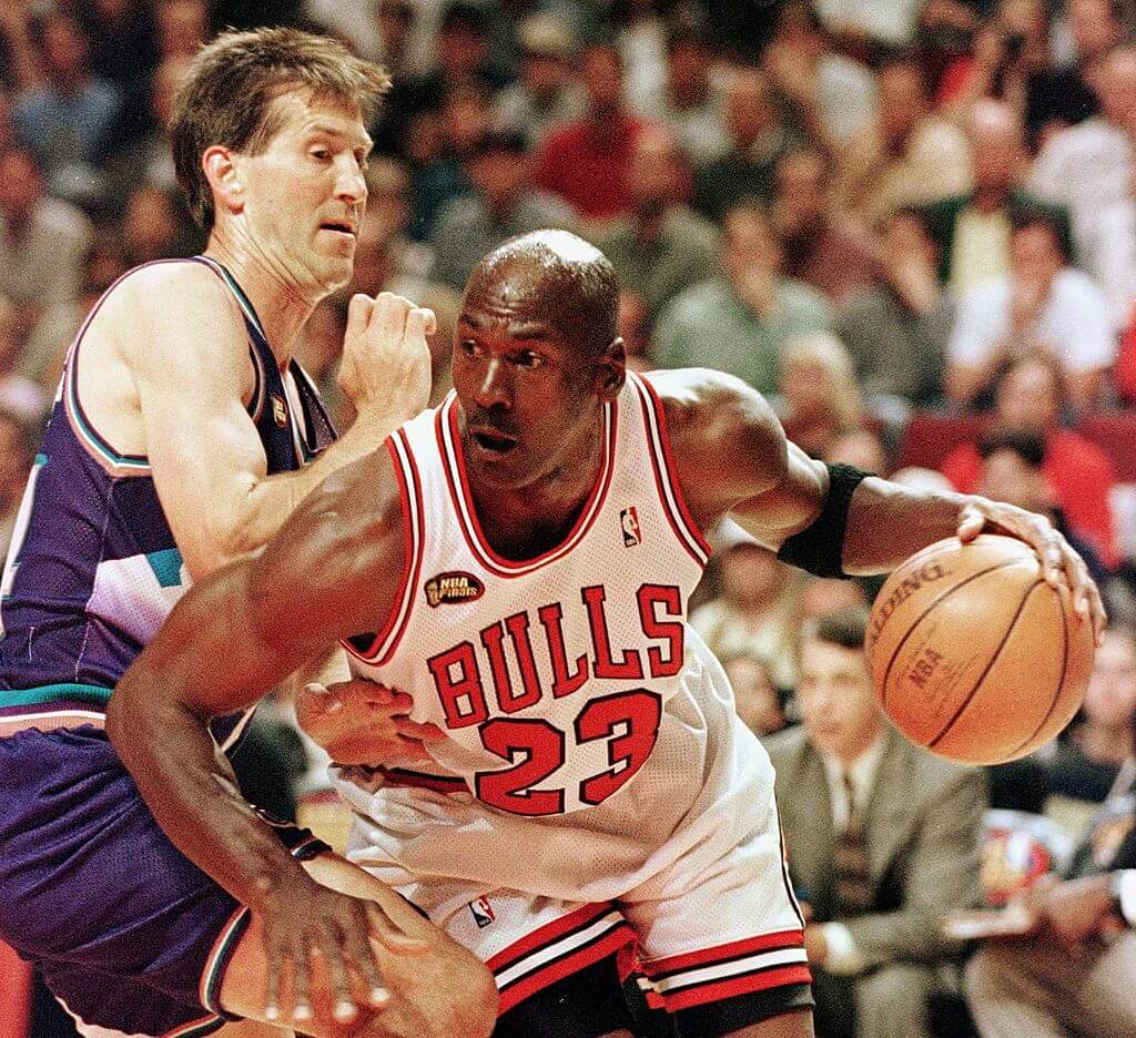 Michael Jordan’s 1998 NBA Finals Game 3 Jersey Could Set Auction Record