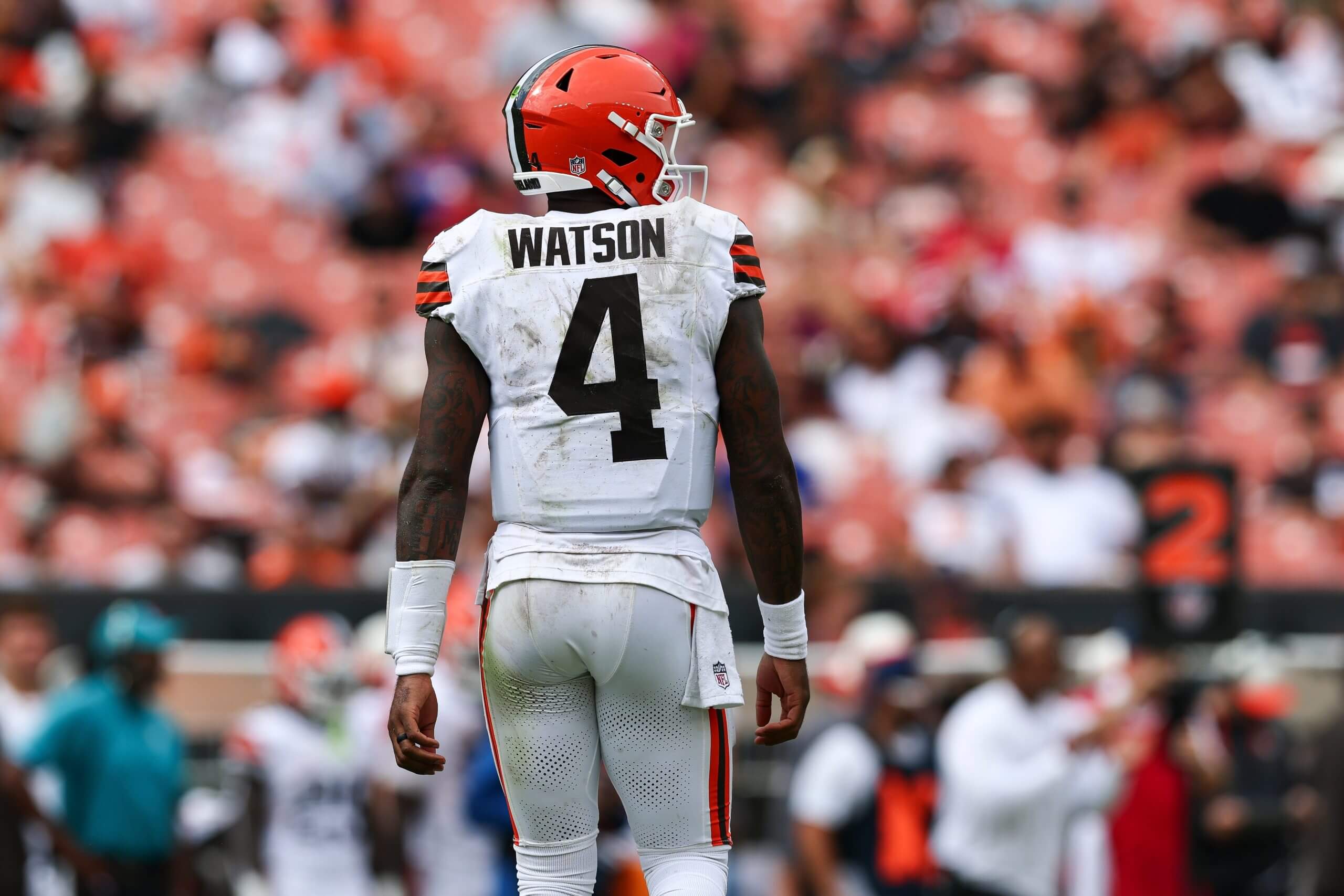 Deshaun Watson apologizes to Browns fans after securing the QB1 spot: “I got carried away by my emotions”